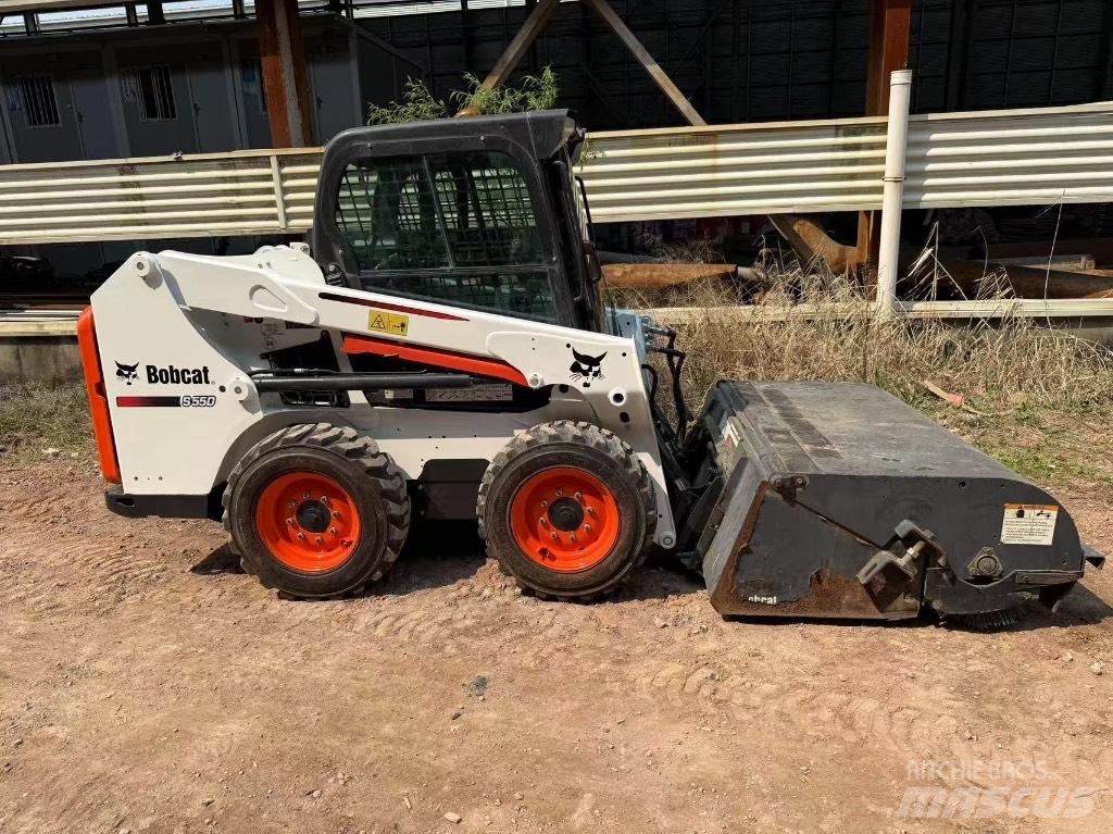 Bobcat S 550 Liukuohjatut kuormaajat
