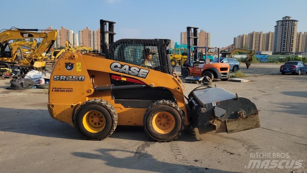 CASE SR 250 Liukuohjatut kuormaajat