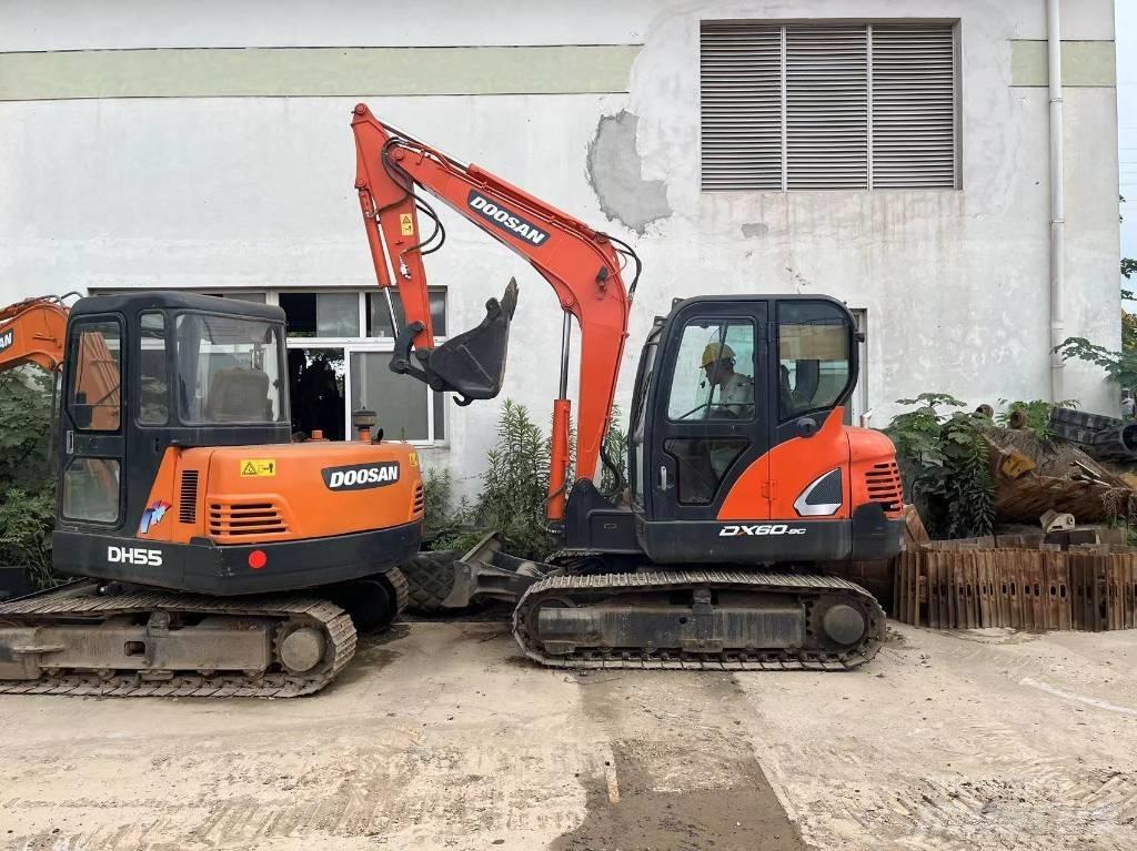Doosan DX 60 Telakaivukoneet