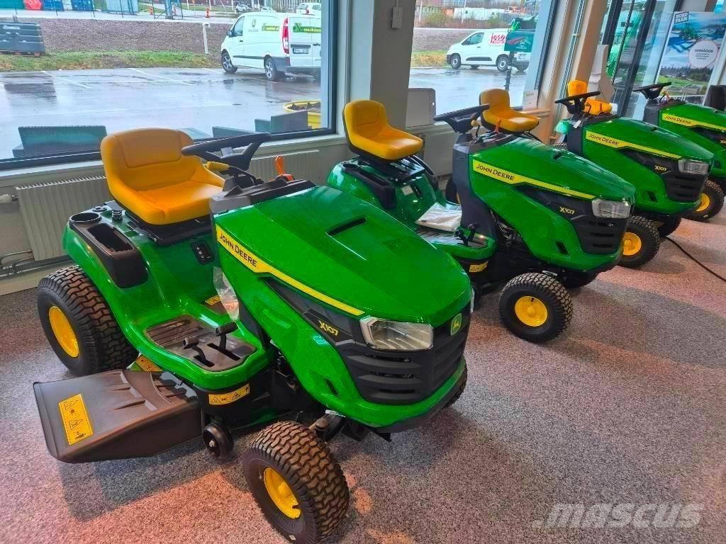 John Deere 107 R Päältäajettavat ruohonleikkurit