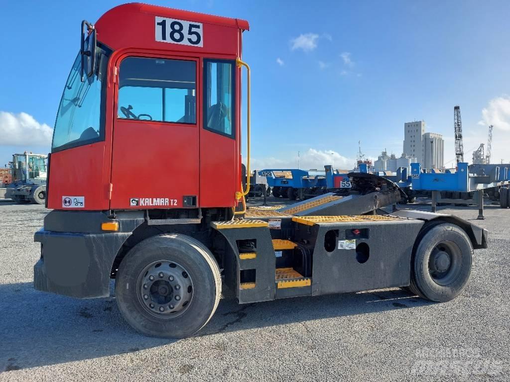 Kalmar T2 Terminaalitraktorit