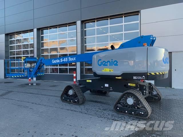 Genie S 45 XC Trax Teleskooppipuominostimet