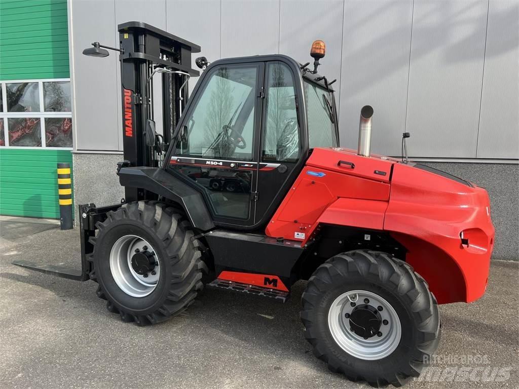 Manitou M50-4 Maastotrukit