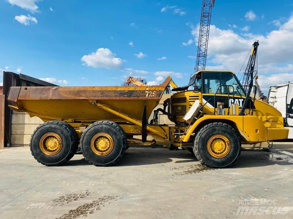 CAT 725 Dumpperit