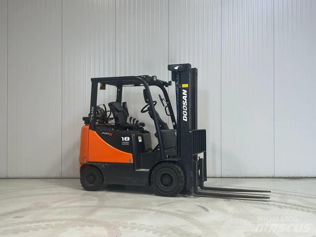 Doosan G18S-5 Nestekaasutrukit