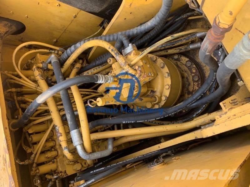 CAT 320 D Midikaivukoneet 7t - 12t