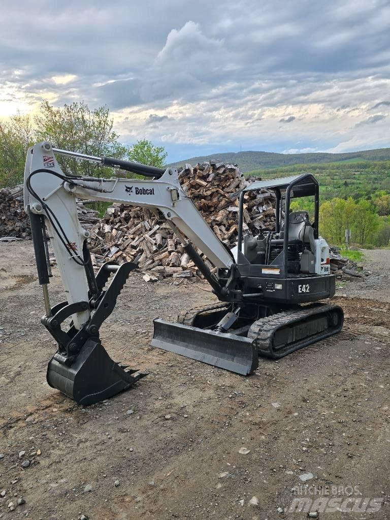 Bobcat E42 Minikaivukoneet < 7t