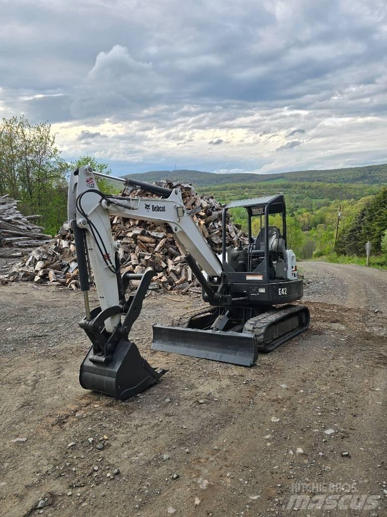 Bobcat E42 Minikaivukoneet < 7t