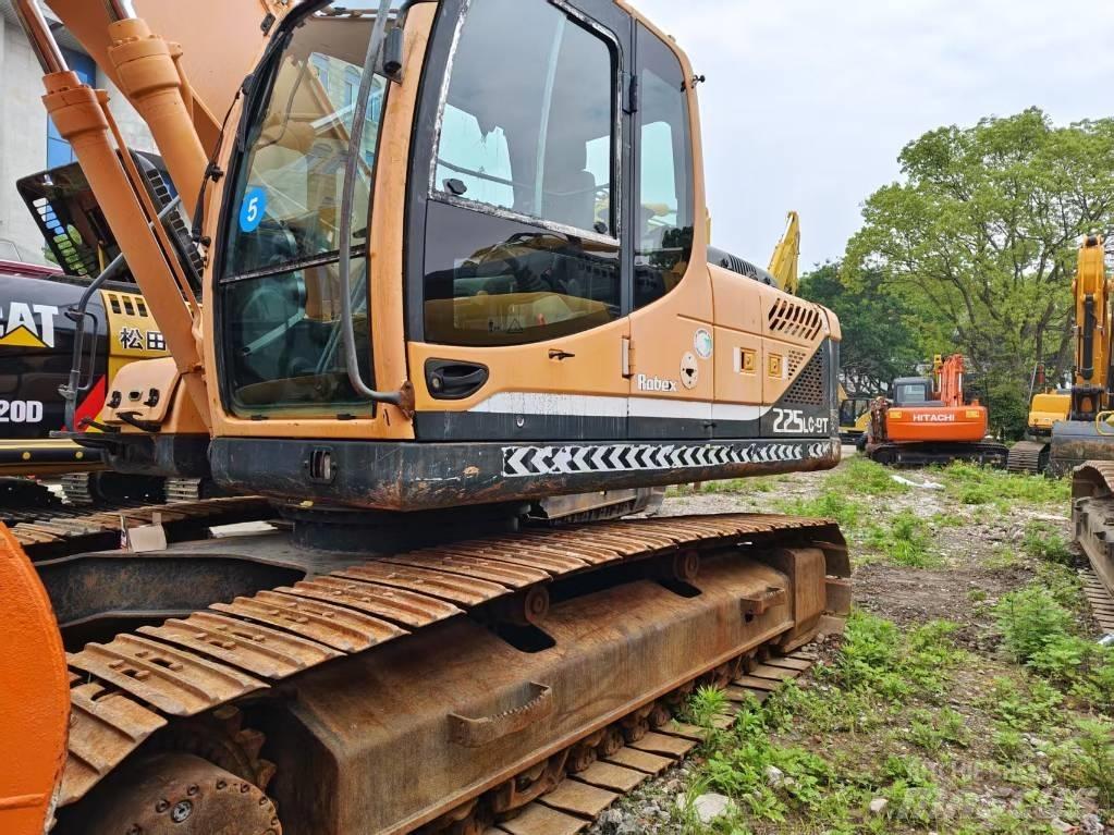 Hyundai R 225LC-9T Telakaivukoneet