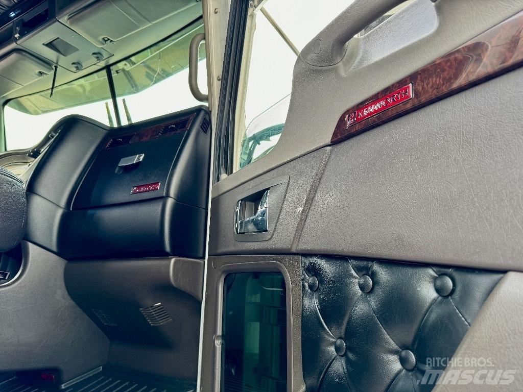 Kenworth T800 Vetopöytäautot
