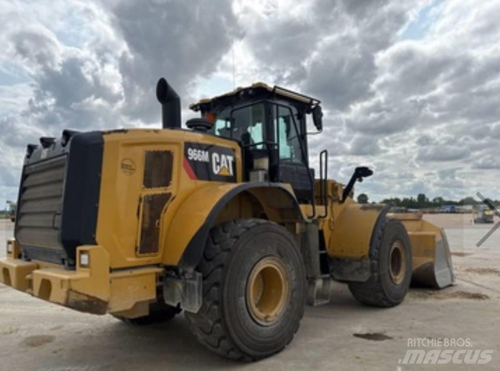 CAT 966 M Pyöräkuormaajat