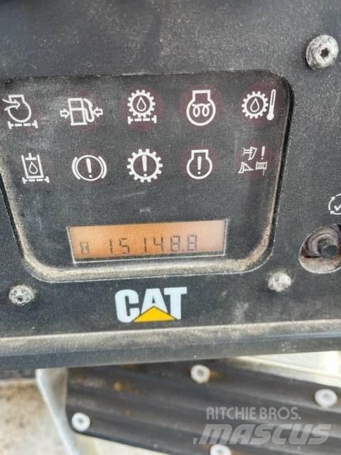 CAT D 6 T LGP Telaketjupuskutraktorit