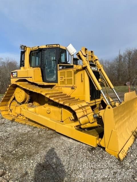 CAT D 6 T LGP Telaketjupuskutraktorit