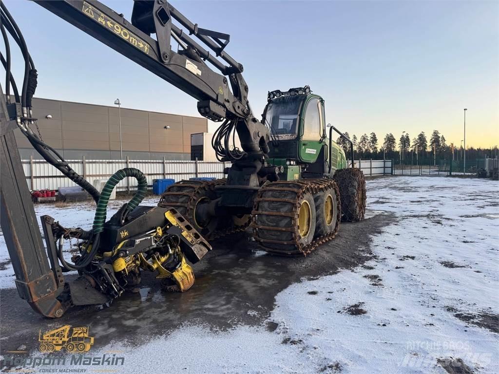 John Deere 1270E Harvesterit