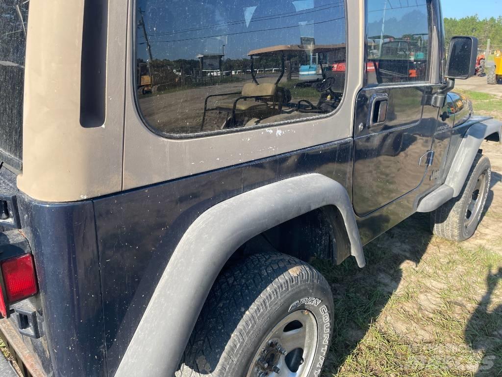 Jeep Wrangler Henkilöautot