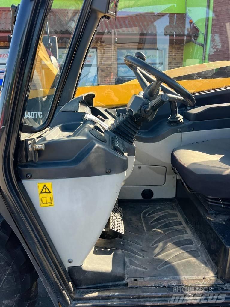 CAT TH 407 C Kurottajat