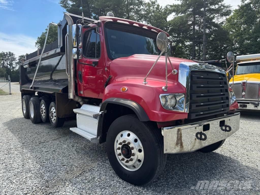 Freightliner 114 SD Sora- ja kippiautot