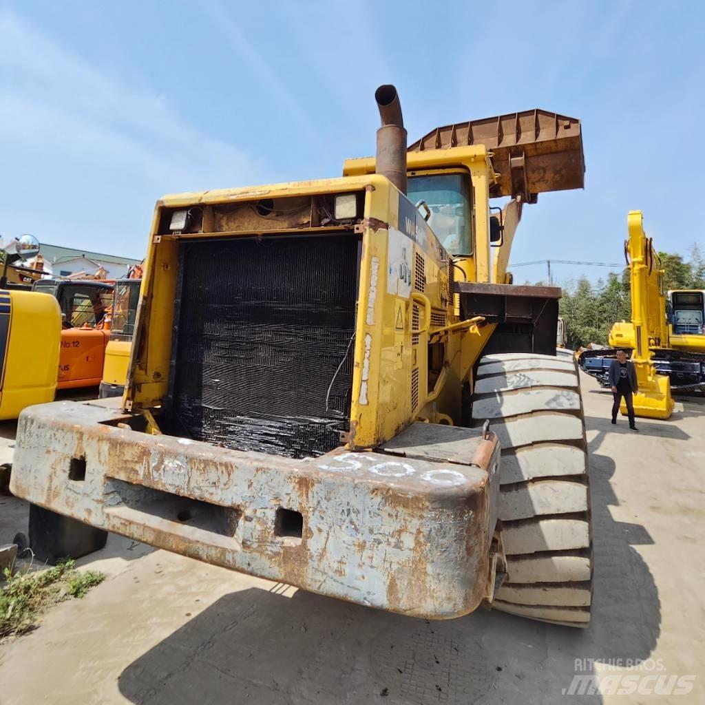 Komatsu WA 500 Pyöräkuormaajat