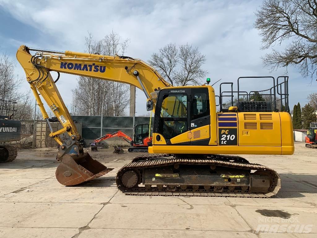 Komatsu PC 210 LC-11 Telakaivukoneet