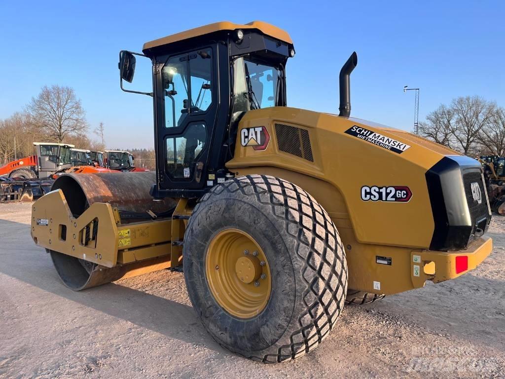 CAT CS12 GC Tiivistyskoneet