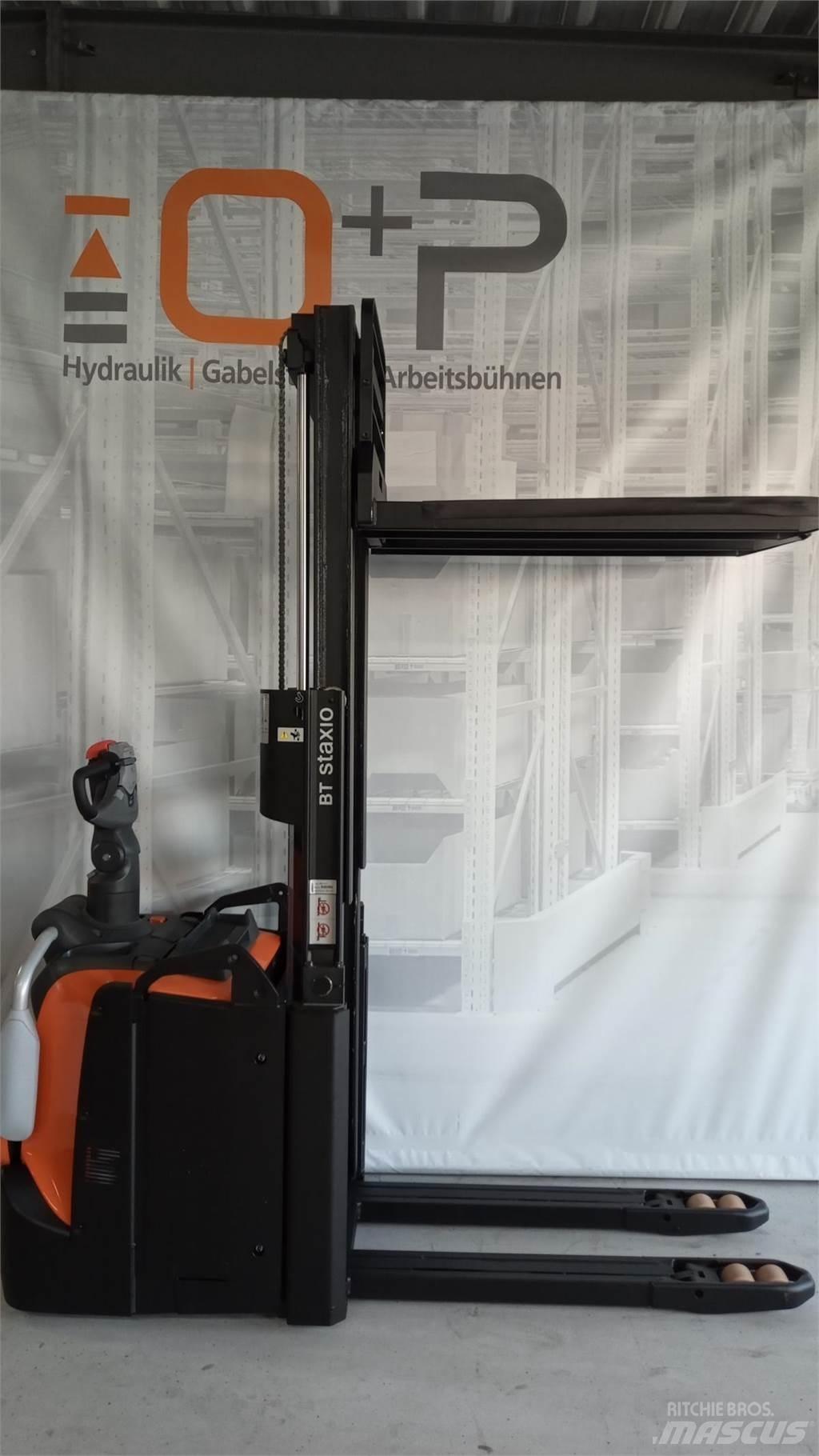 Toyota BT SPE200D Käyden ajettavat pinoamistrukit