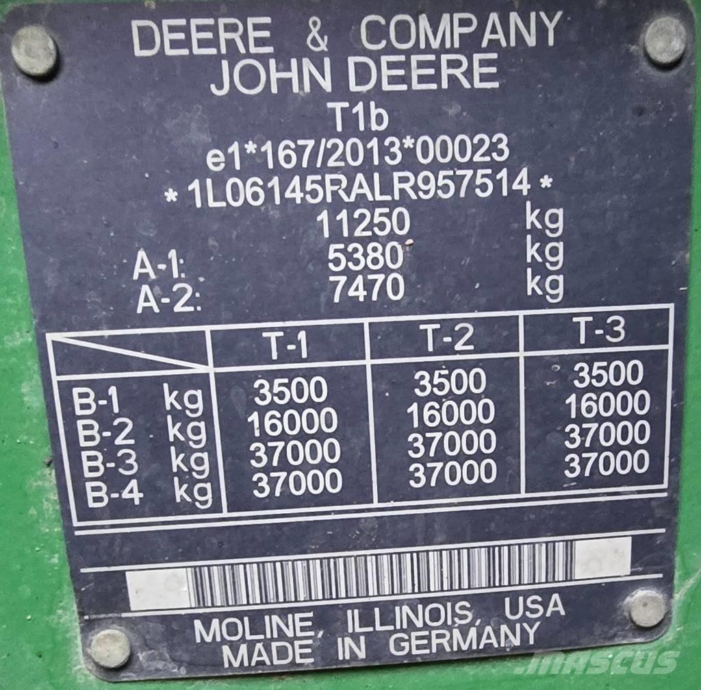 John Deere 6145 R Traktorit
