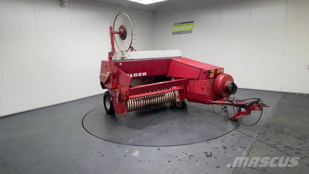 Welger AP 630 Kanttipaalaimet