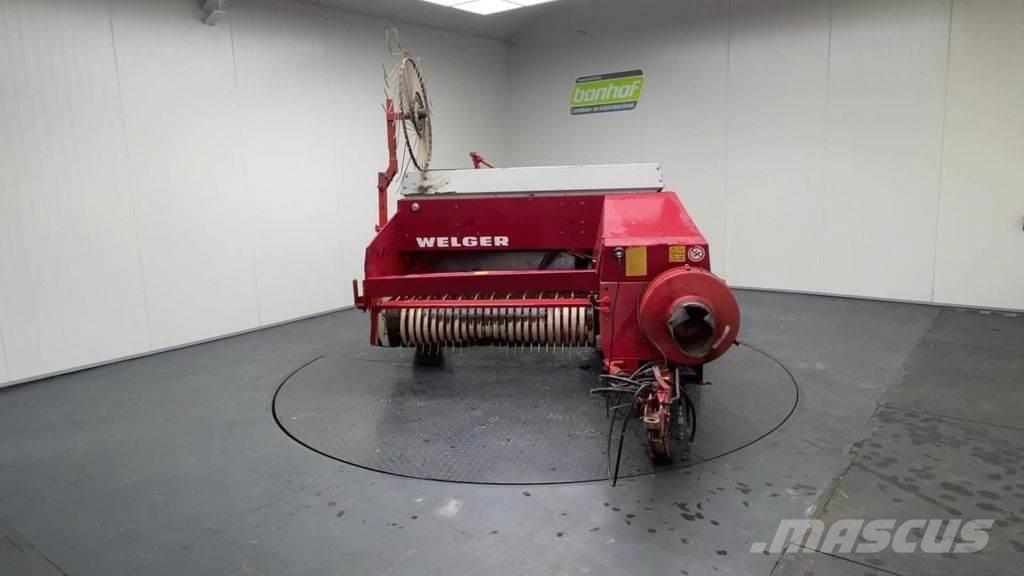Welger AP 630 Kanttipaalaimet