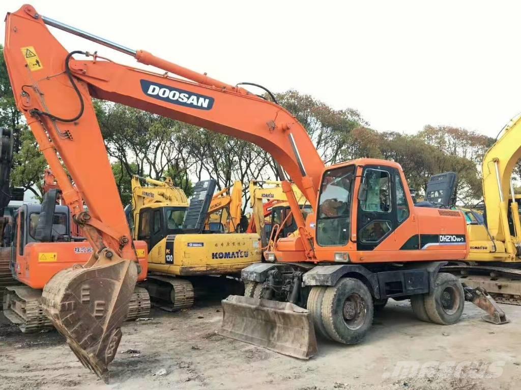Doosan DH210W-7 Pyöräkaivukoneet