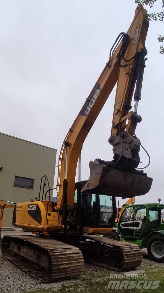 JCB JS 220 LC Telakaivukoneet
