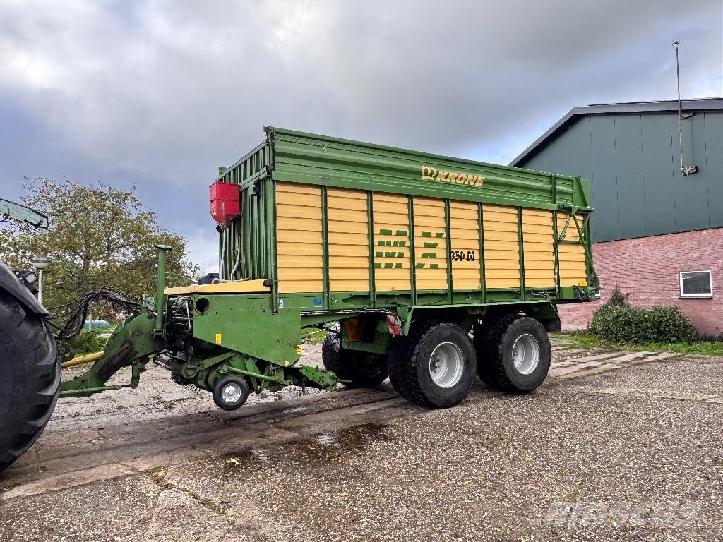 Krone MX 350 GL Keräävät noukinvaunut ja silppurivaunut