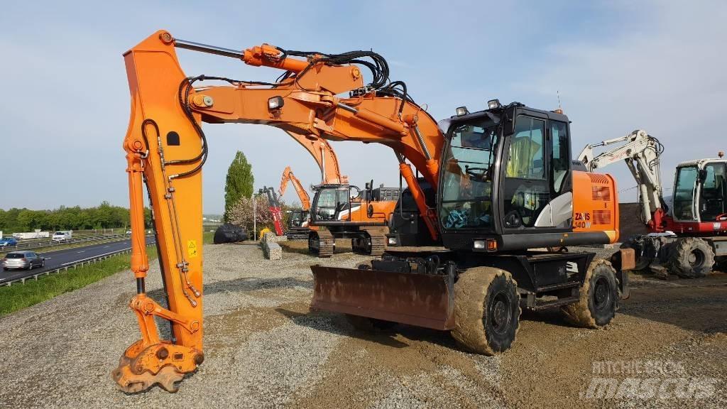 Hitachi ZX140W-5B Pyöräkaivukoneet