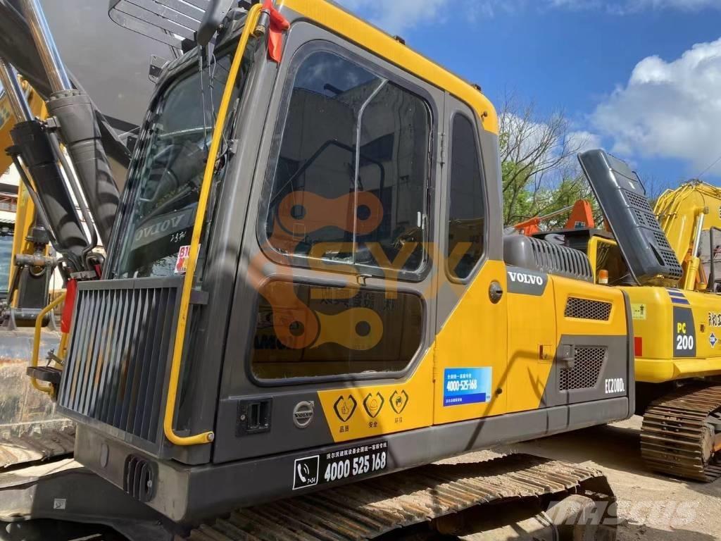 Volvo EC 200 D Telakaivukoneet