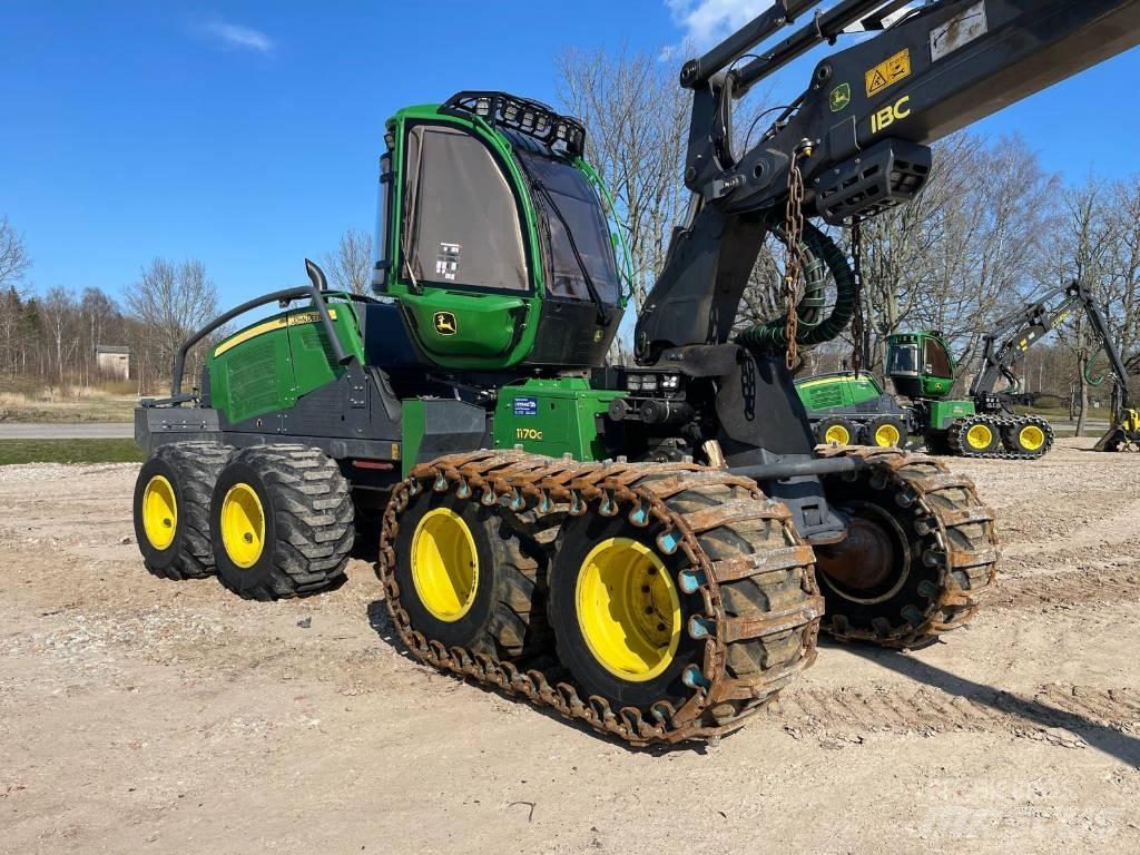 John Deere 1170G Harvesterit