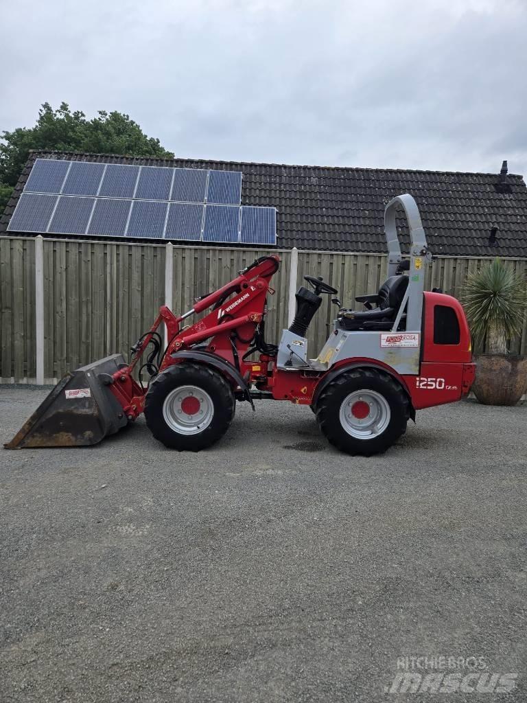 Weidemann 1250 Cx Pienkuormaajat