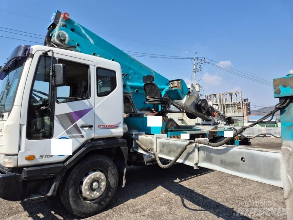 Horyong SKY450 Nostolava-autot