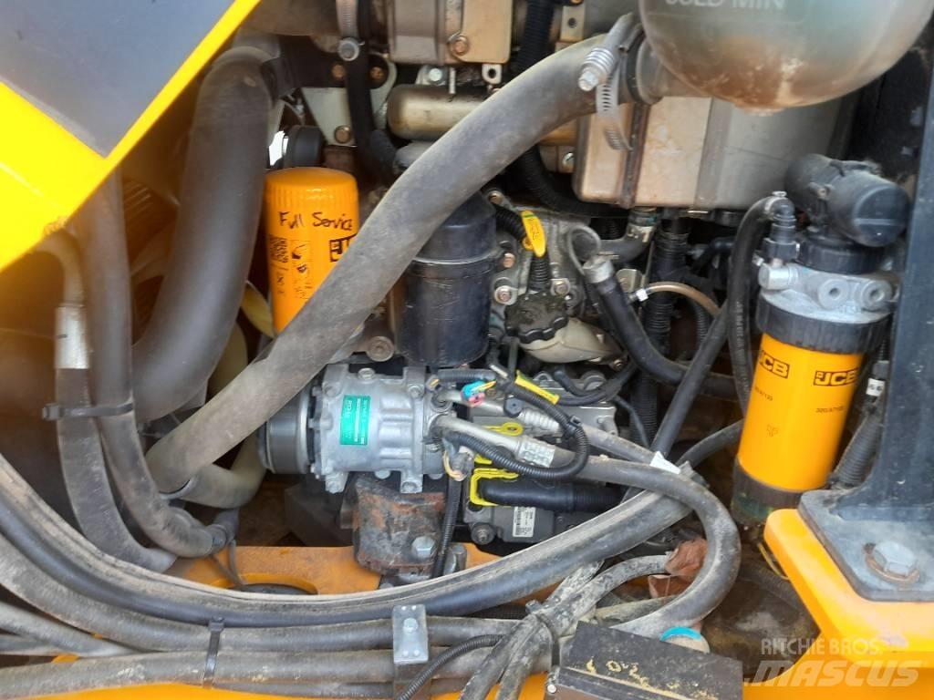 JCB TM 320 Maatalouskurottajat