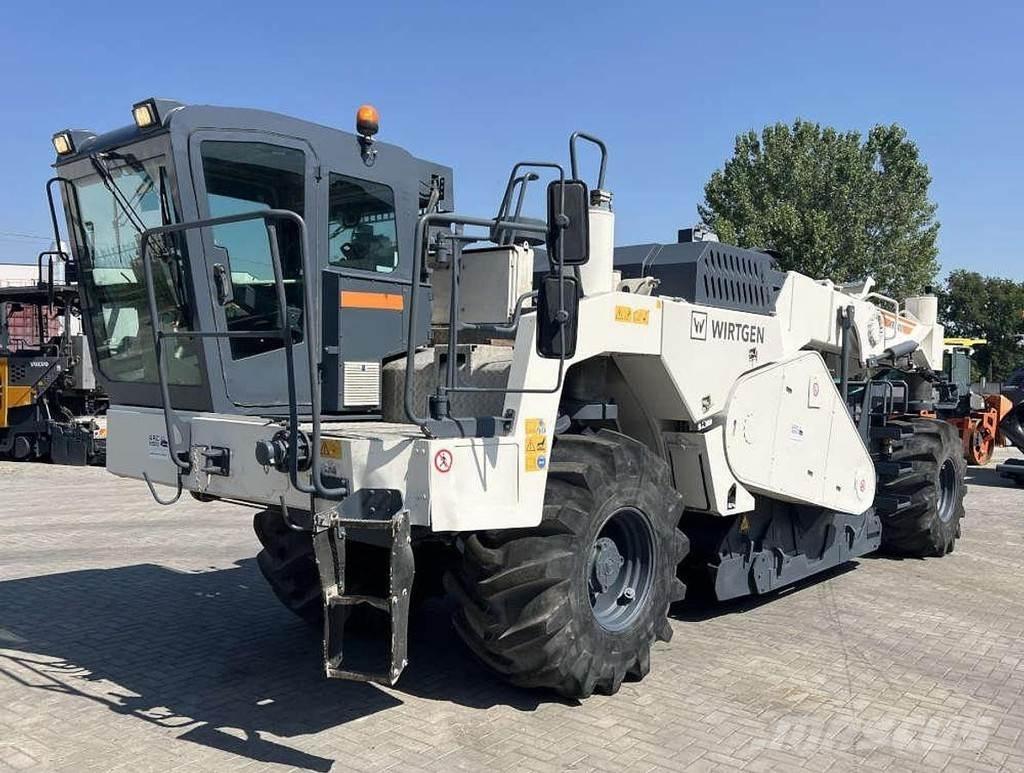 Wirtgen WR 2400 Asfaltin uusiokäyttölaitteet