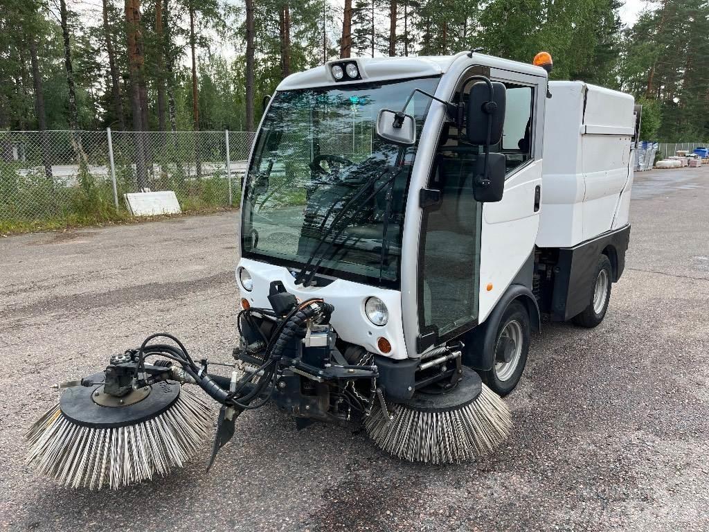 Bucher 2020XL Lakaisukoneet
