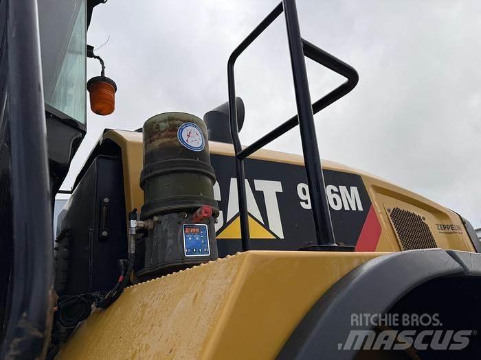 CAT 966M Pyöräkuormaajat