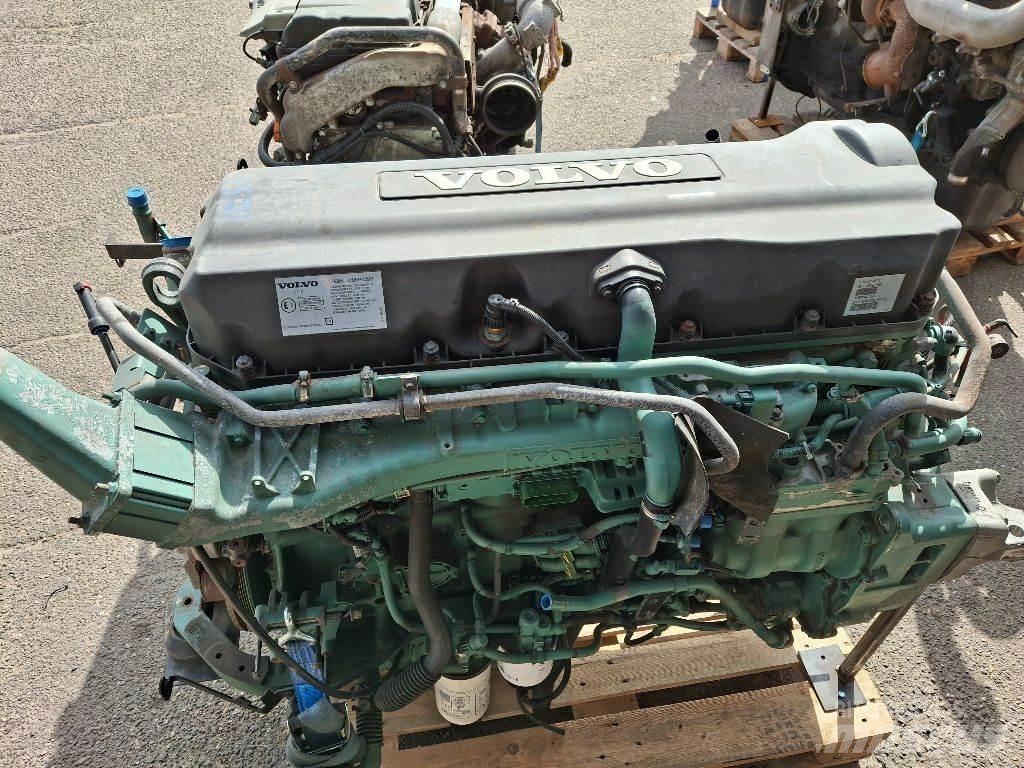 Volvo D11C330 Moottorit