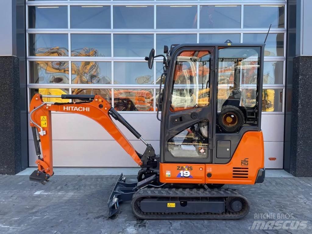 Hitachi ZX19-6 Minikaivukoneet < 7t