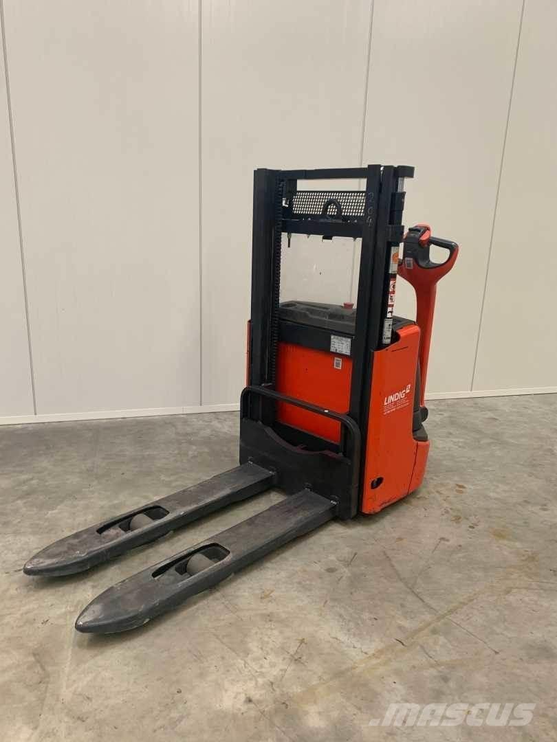 Linde L12 Ajettavat pinoamisvaunut