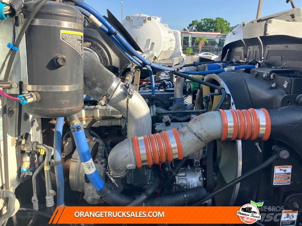 Peterbilt 337 Umpikorikuorma-autot