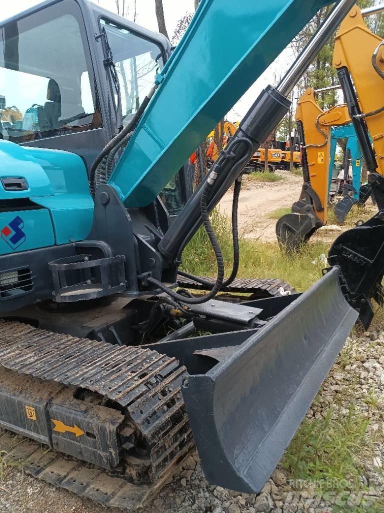 Sunward SWE70 Midikaivukoneet 7t - 12t
