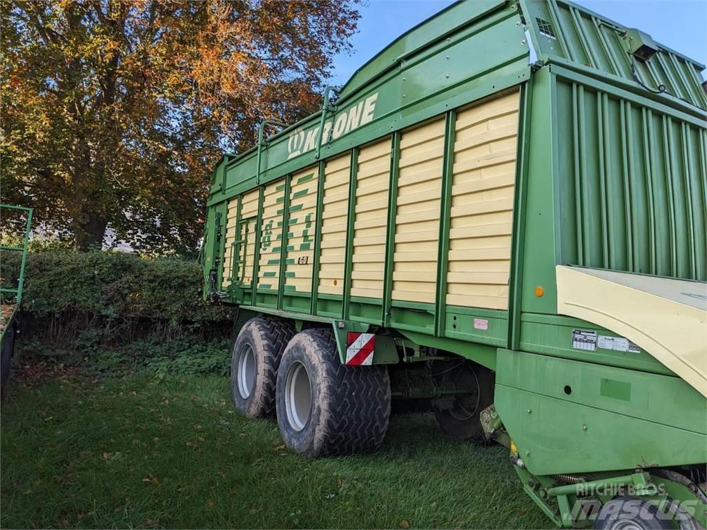 Krone 6XL/R-GD Keräävät noukinvaunut ja silppurivaunut