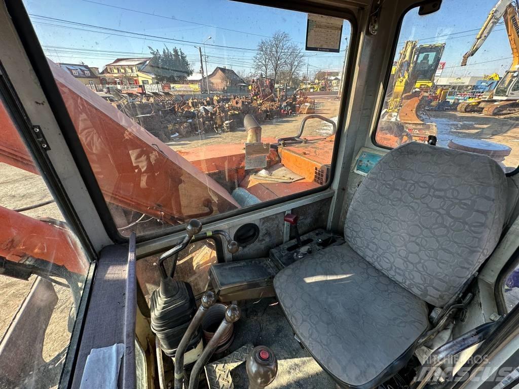 Hitachi EX 60 URG Minikaivukoneet < 7t