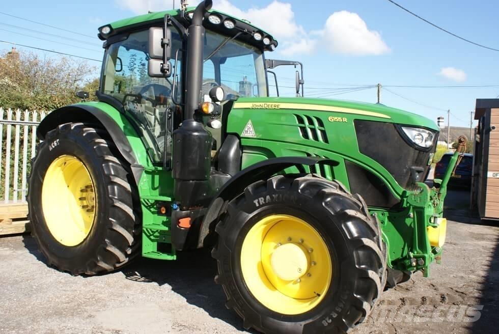 John Deere 6155 R Traktorit