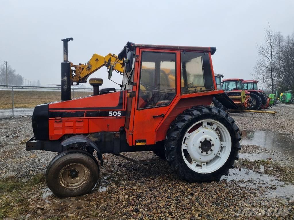 Valmet 505 Traktorit