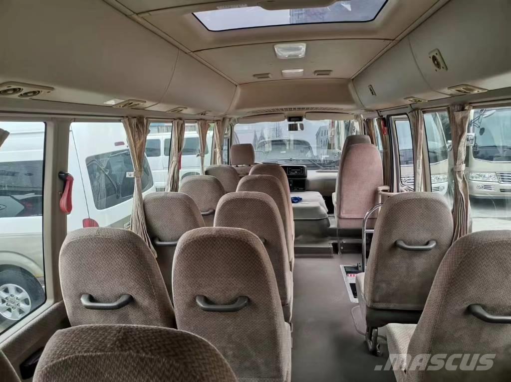 Toyota Coaster Bus Minibussit